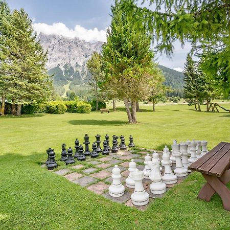 Wellness & Sporthotel Alpenhof Ehrwald Exterior foto