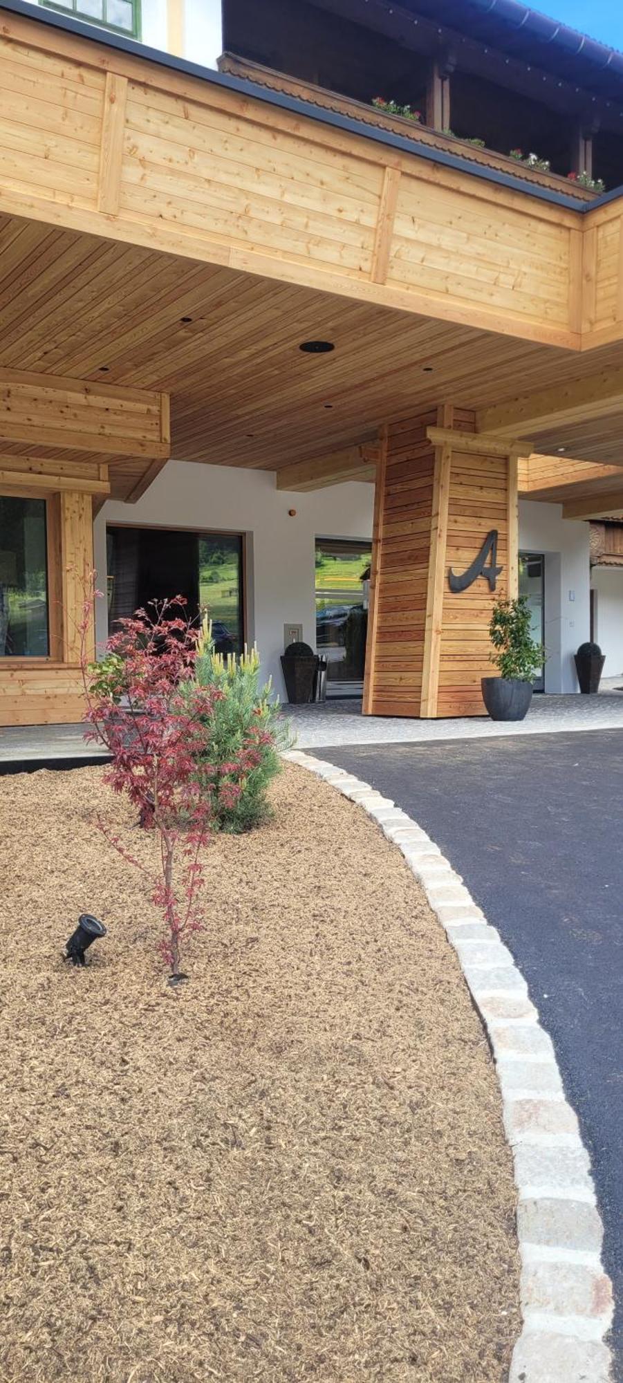 Wellness & Sporthotel Alpenhof Ehrwald Exterior foto